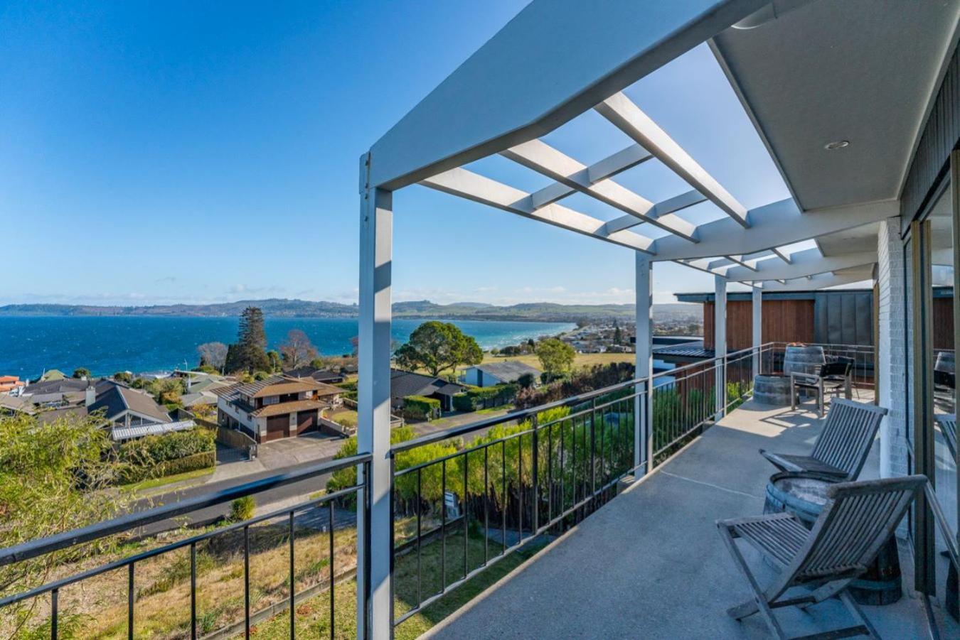 Muritai House - Taupo Kültér fotó